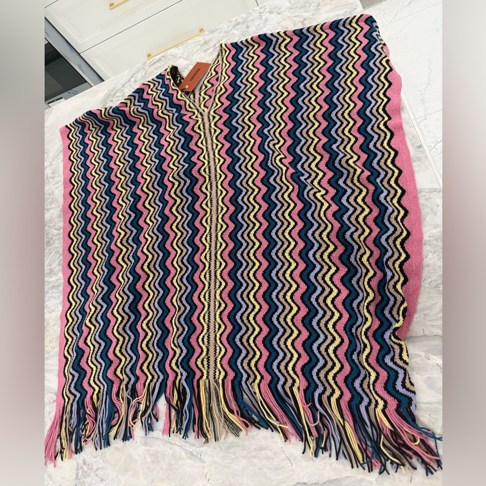 💝NWT Missoni Multicolor poncho /scarf
